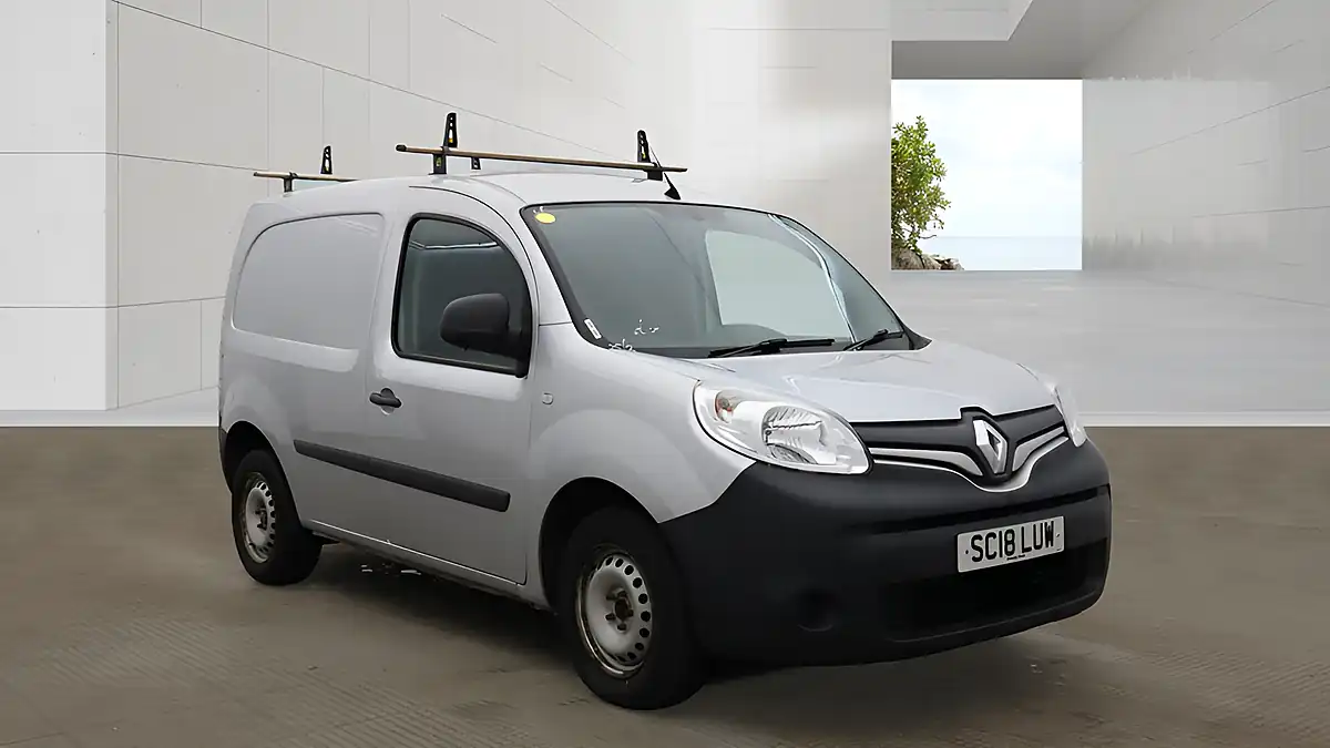 Used 2018 Renault Kangoo Business Silver - Front View