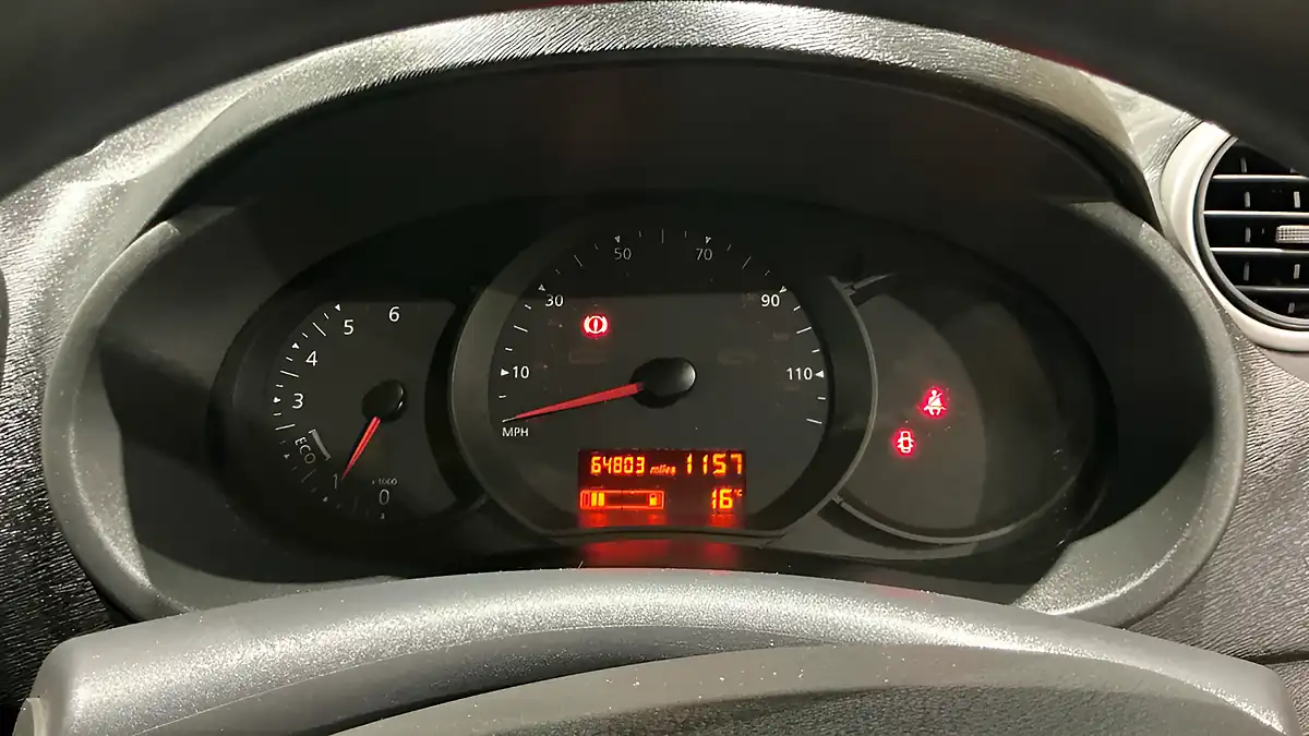 Used 2018 Renault Kangoo Business White - Interior and Exterior details 12