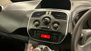Used 2018 Renault Kangoo Business White - Interior and Exterior details 13