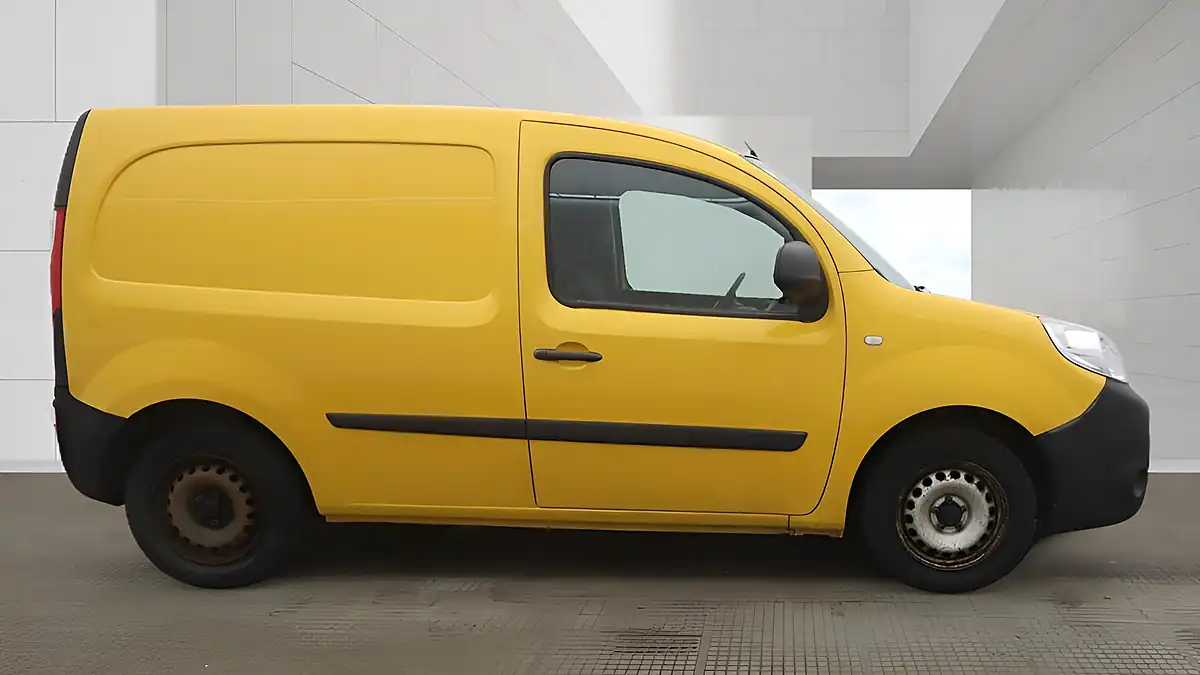 Used 2018 Renault Kangoo Business White - Interior and Exterior details 5