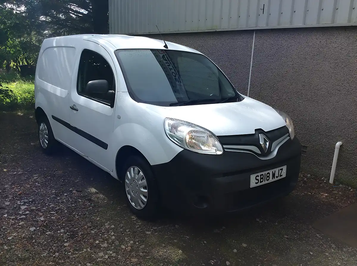 Used 2018 Renault Kangoo Business White - Interior and Exterior details 2