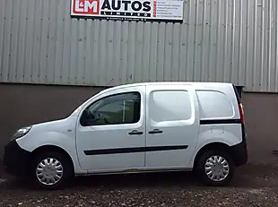 Used 2018 Renault Kangoo Business White - Interior and Exterior details 4