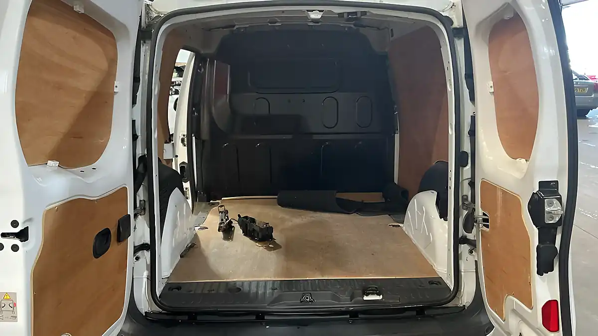 Used 2018 Renault Kangoo Business+ White - Interior and Exterior details 8