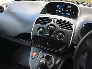 Used 2018 Renault Kangoo Business+ White - Interior and Exterior details 10