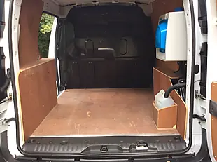 Used 2018 Renault Kangoo Business+ White - Interior and Exterior details 14