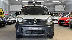 Used 2018 Renault Kangoo Maxi Business White - Interior and Exterior details 3