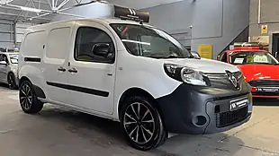 Used 2018 Renault Kangoo Maxi Business White - Interior and Exterior details 4