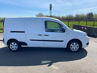 Used 2018 Renault Kangoo Maxi Business+ White - Interior and Exterior details 2
