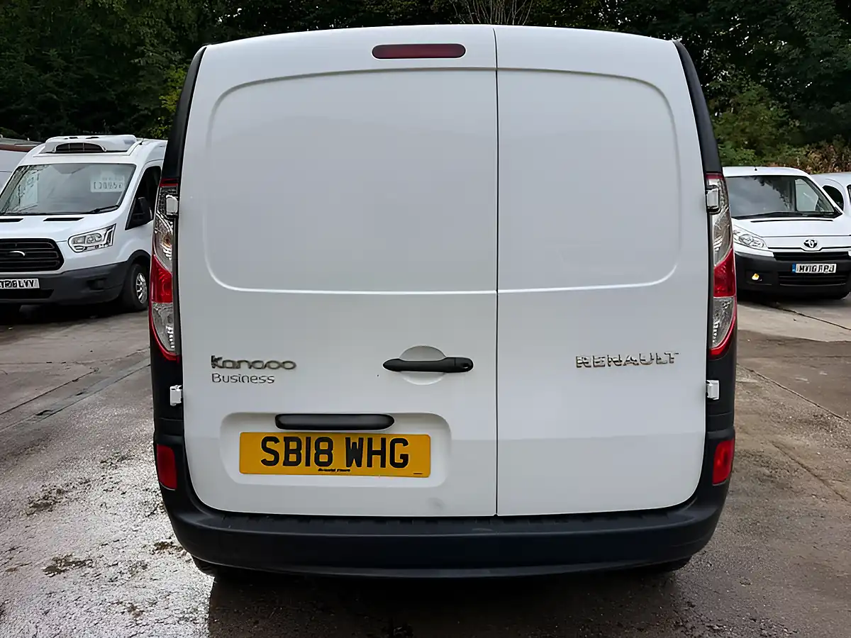 Used 2018 Renault Kangoo ML19 Business White - Interior and Exterior details 10