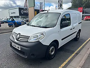 Used 2018 Renault Kangoo White - Interior and Exterior details 2