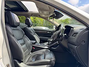 Used 2018 Renault Koleos Signature Nav White - Interior and Exterior details 10