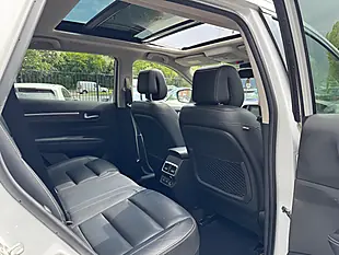 Used 2018 Renault Koleos Signature Nav White - Interior and Exterior details 12