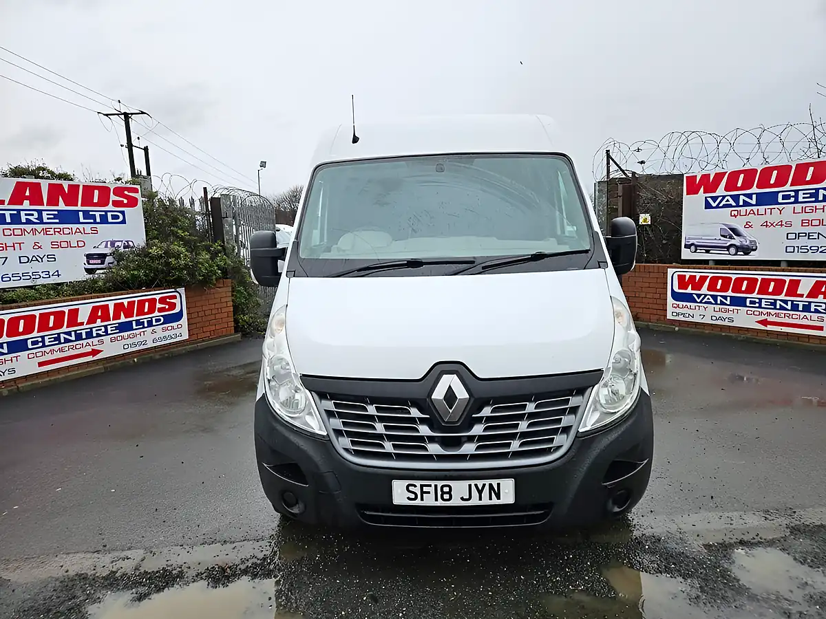 Used 2018 Renault Master 35 Lwb Fridge/Freezer White - Interior and Exterior details 3