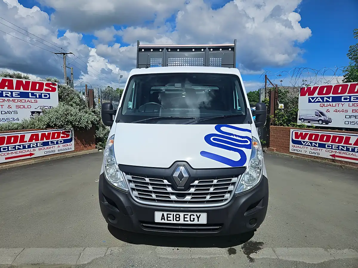 Used 2018 Renault Master Business White - Interior and Exterior details 3