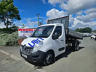 Used 2018 Renault Master Business White - Interior and Exterior details 4