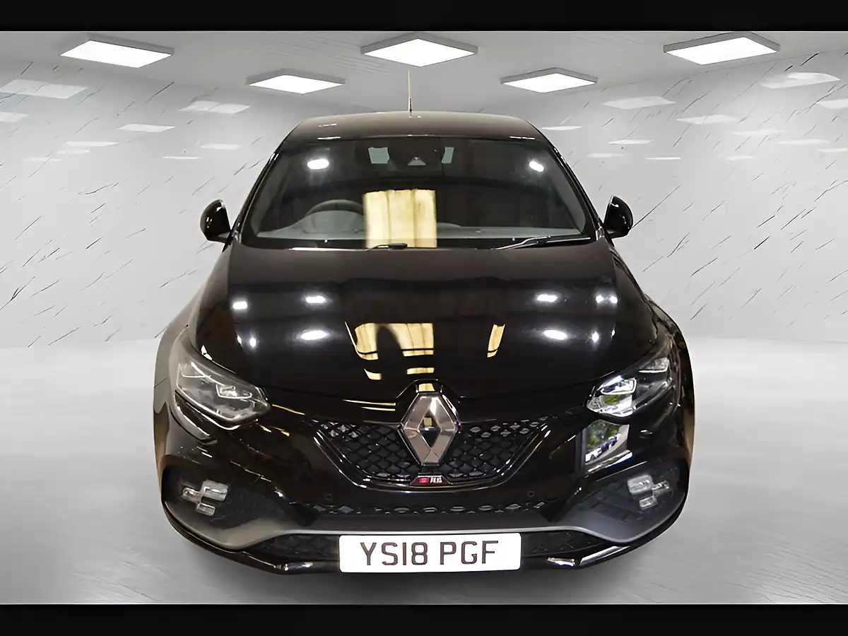 Used 2018 Renault Megane R.S.280 Diamond Black - Interior and Exterior details 2
