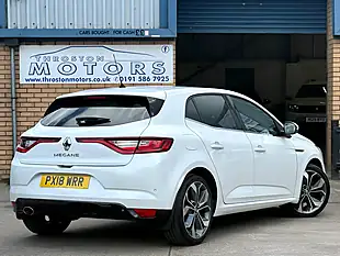 Used 2018 Renault Megane Signature Nav White - Interior and Exterior details 4