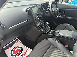 Used 2018 Renault Scenic Dynamique Nav White - Interior and Exterior details 15