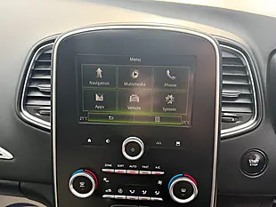 Used 2018 Renault Scenic Dynamique Nav White - Interior and Exterior details 16