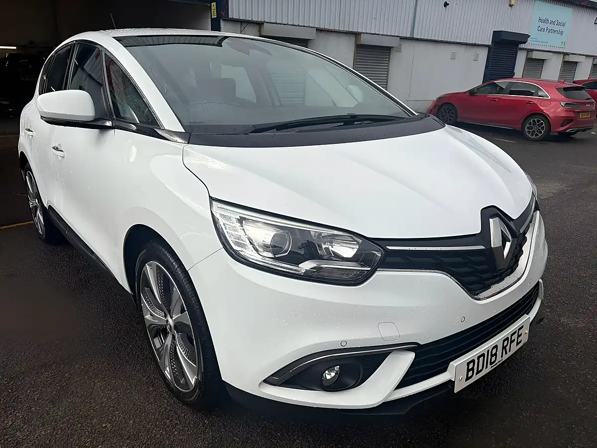Used 2018 Renault Scenic Dynamique Nav White - Interior and Exterior details 2