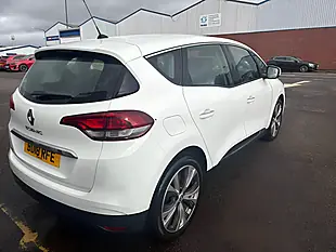 Used 2018 Renault Scenic Dynamique Nav White - Interior and Exterior details 8