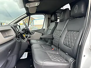 Used 2018 Renault Trafic Campervan White - Interior and Exterior details 15