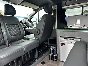 Used 2018 Renault Trafic Campervan White - Interior and Exterior details 19
