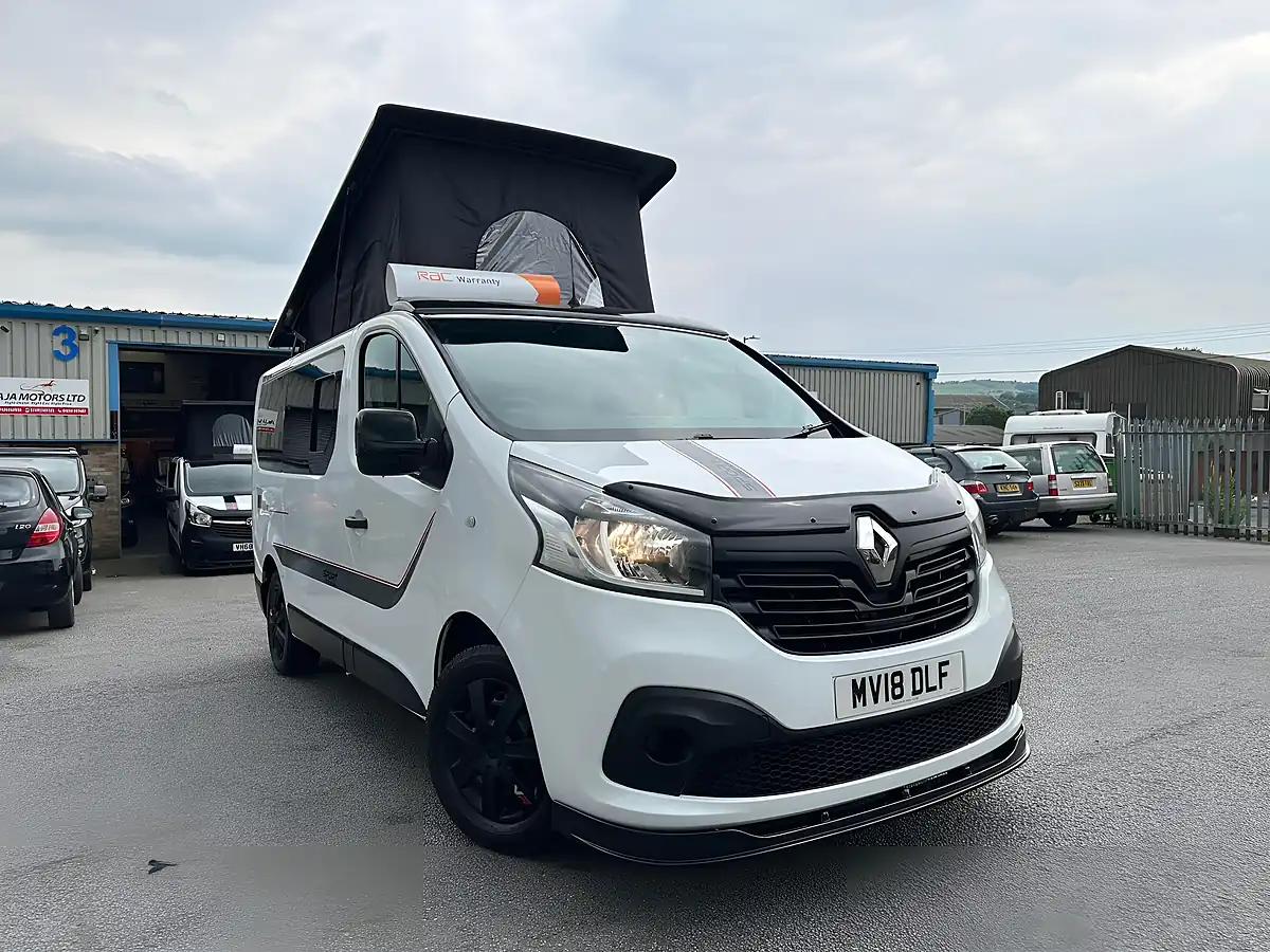 Used 2018 Renault Trafic Campervan White - Interior and Exterior details 5
