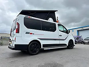 Used 2018 Renault Trafic Campervan White - Interior and Exterior details 7