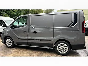 Used 2018 Renault Trafic Energy 27 Sport Nav Grey - Interior and Exterior details 11