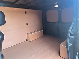 Used 2018 Renault Trafic Sport Nav Black - Interior and Exterior details 19
