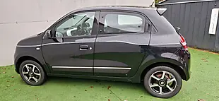 Used 2018 Renault Twingo Dynamique Energy Black - Interior and Exterior details 4