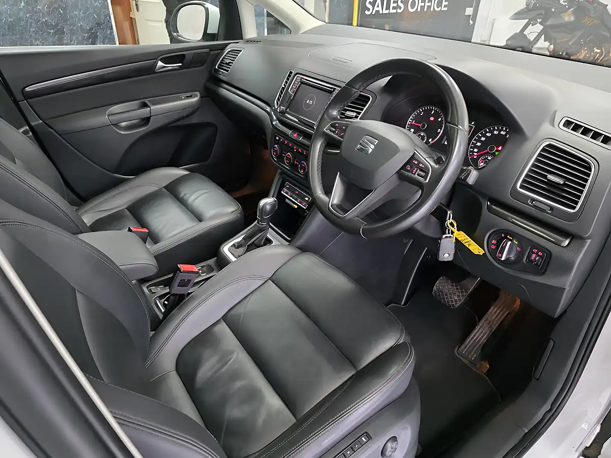 Used 2018 SEAT Alhambra Xcellence White - Interior and Exterior details 5