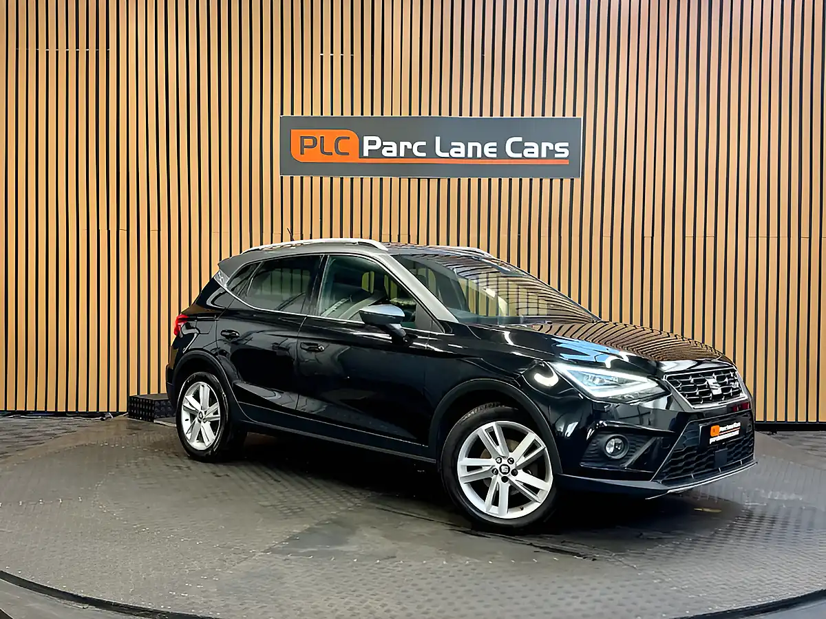 Used 2018 SEAT Arona Fr Black - Front View