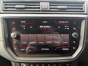 Used 2018 SEAT Arona Fr Blue - Interior and Exterior details 13