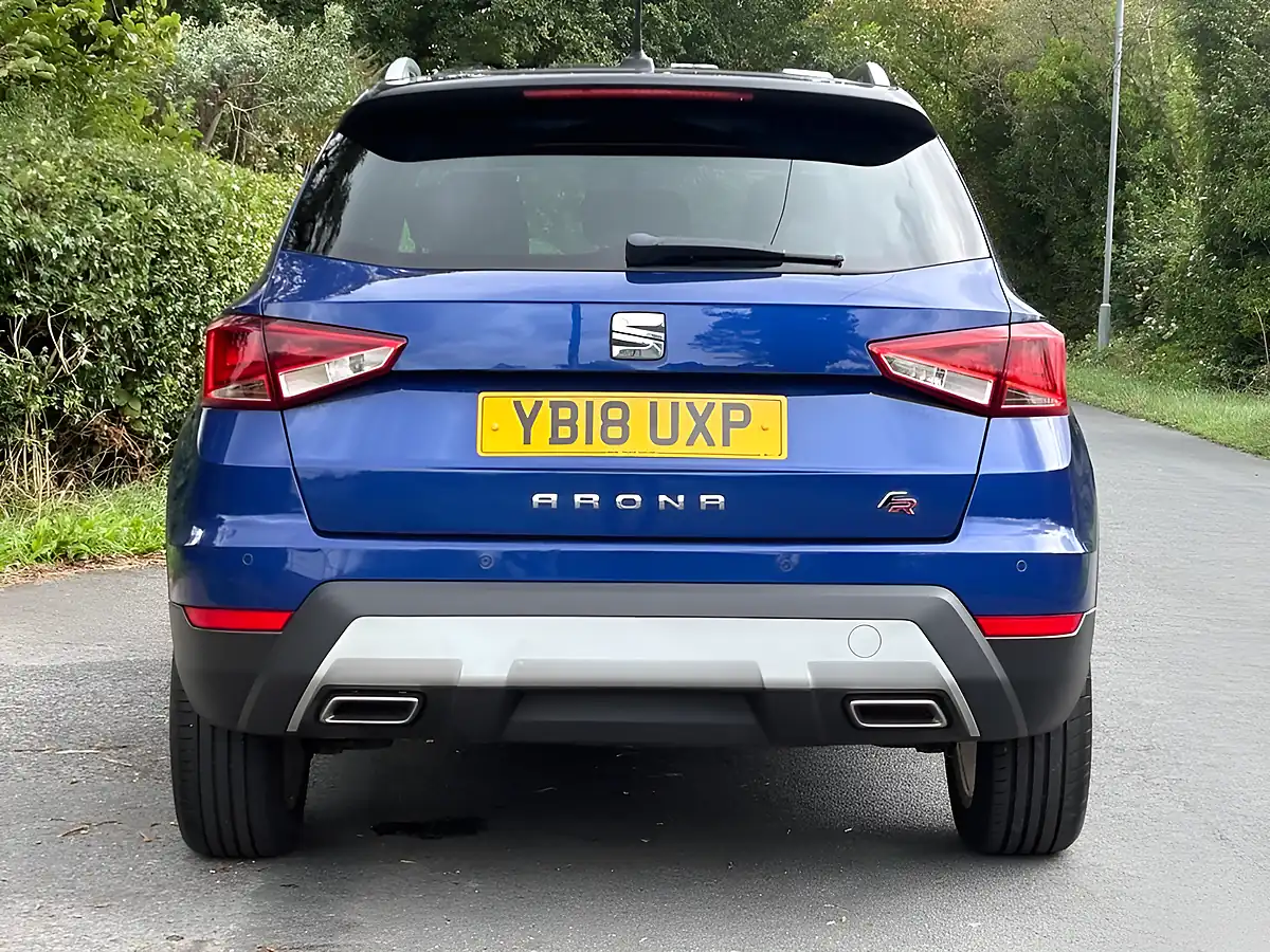 Used 2018 SEAT Arona Fr Blue - Interior and Exterior details 2