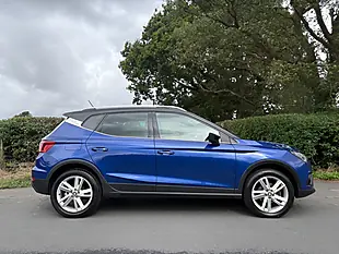 Used 2018 SEAT Arona Fr Blue - Interior and Exterior details 4