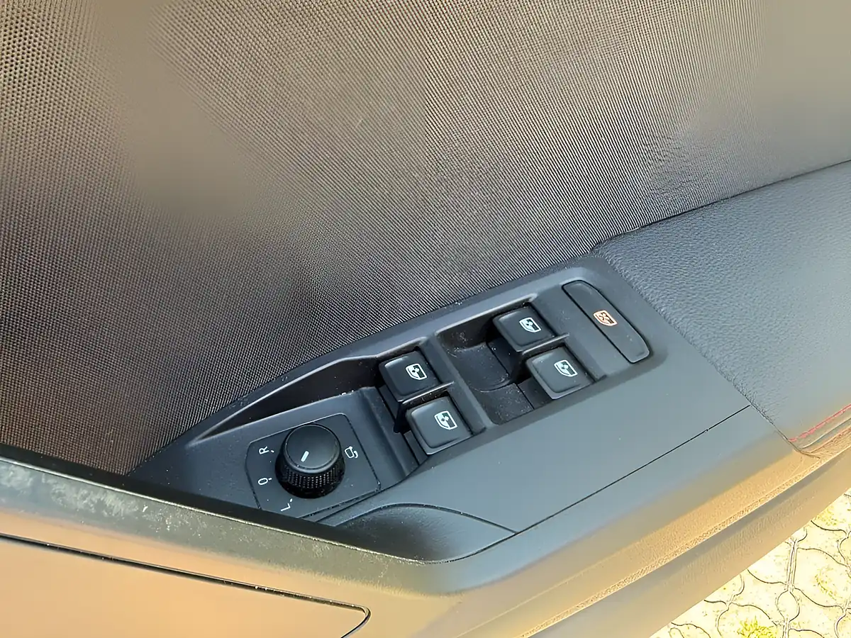 Used 2018 SEAT Arona Fr Grey - Interior and Exterior details 18