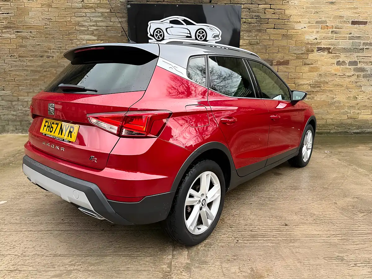 Used 2018 SEAT Arona Fr Red - Interior and Exterior details 12
