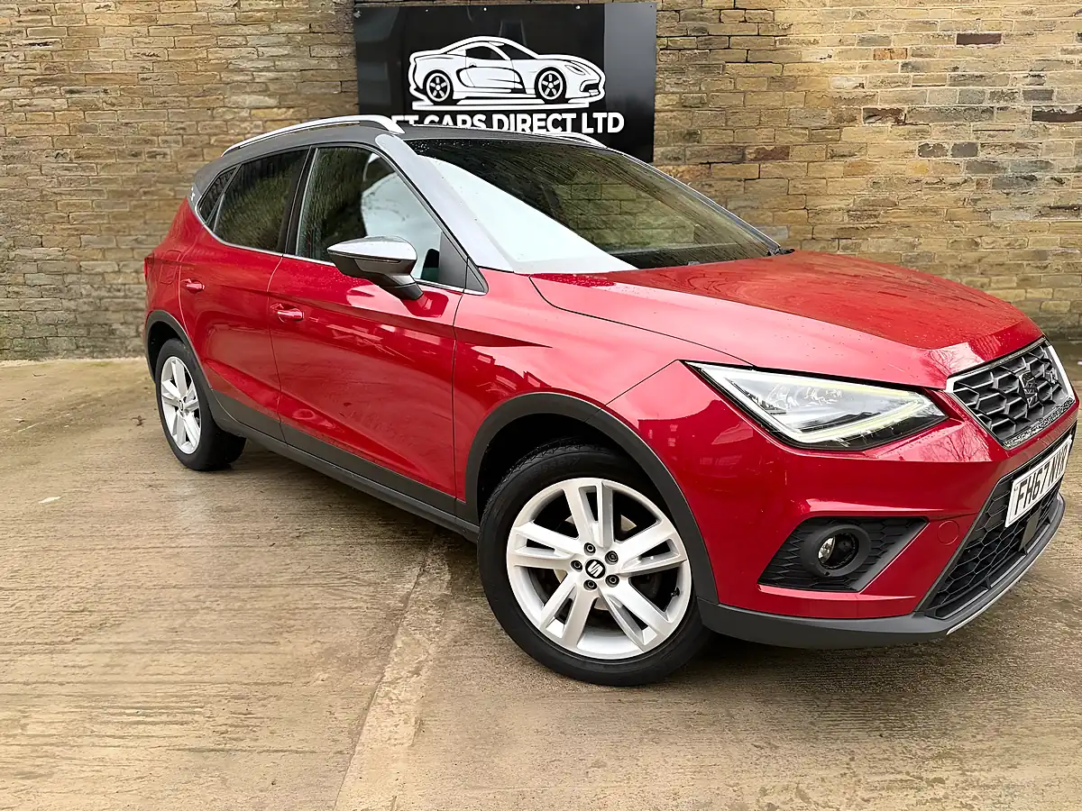 Used 2018 SEAT Arona Fr Red - Interior and Exterior details 4