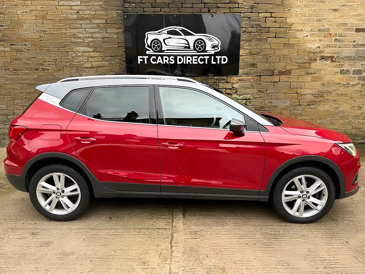 Used 2018 SEAT Arona Fr Red - Interior and Exterior details 8