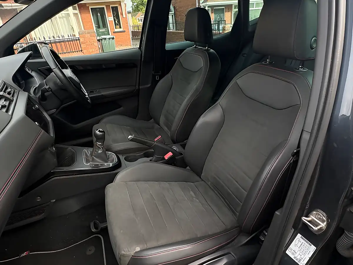 Used 2018 SEAT Arona Fr Sport Grey - Interior and Exterior details 18