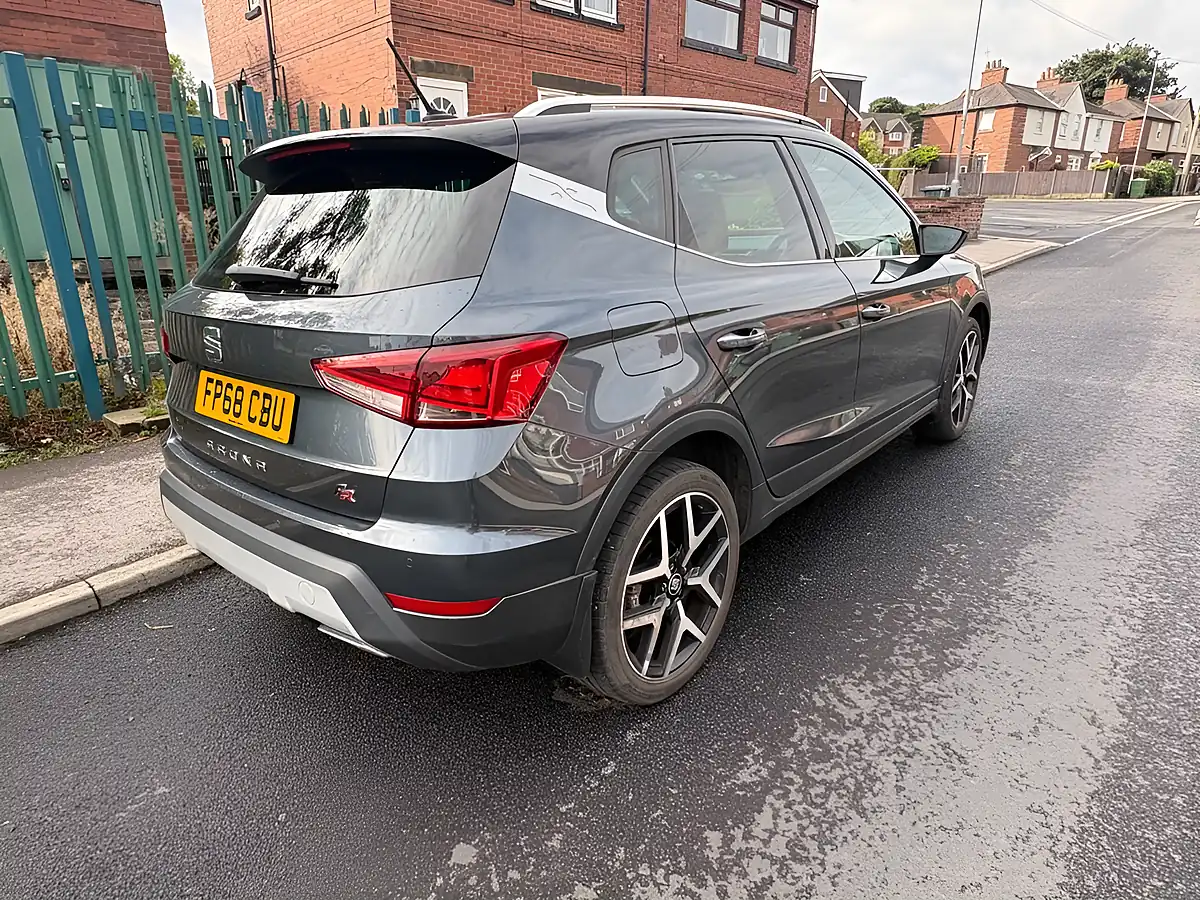 Used 2018 SEAT Arona Fr Sport Grey - Interior and Exterior details 3