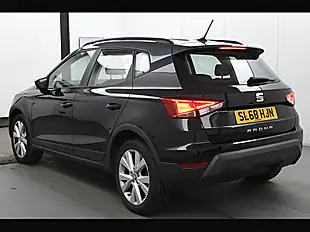 Used 2018 SEAT Arona Se Technology Black - Interior and Exterior details 12