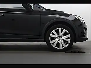 Used 2018 SEAT Arona Se Technology Black - Interior and Exterior details 17