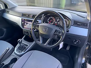 Used 2018 SEAT Arona Se Technology Black - Interior and Exterior details 13