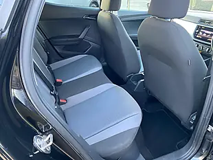 Used 2018 SEAT Arona Se Technology Black - Interior and Exterior details 15