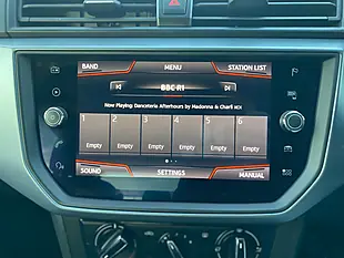 Used 2018 SEAT Arona Se Technology Black - Interior and Exterior details 19