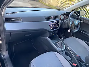 Used 2018 SEAT Arona Se Technology Black - Interior and Exterior details 6
