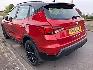 Used 2018 SEAT Arona Se Technology Lux Red - Interior and Exterior details 5